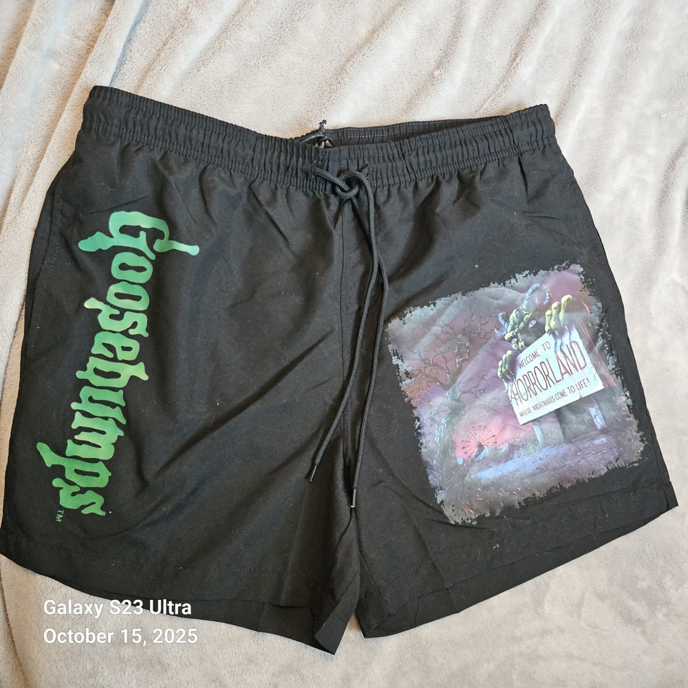 Vintage Goosebumps Horrorland MEDIUM Swim Trunks Mesh Lined Board Shorts